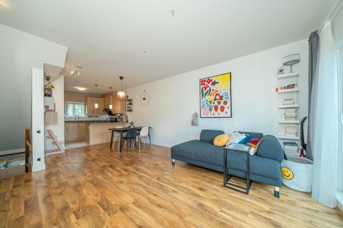 227-3888 Norfolk Street, Burnaby, BC 