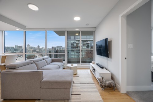 1209-159 2nd Avenue W Vancouver, BC V5Y 0L8
