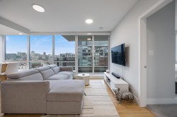 1209-159 2nd Avenue W Vancouver, BC V5Y 0L8