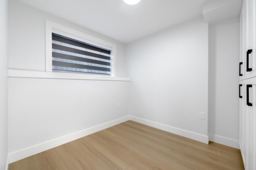 1328 64Th Avenue E, Vancouver, BC 