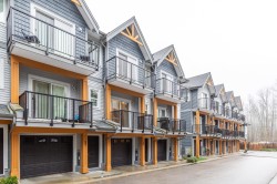 29-22810 113 Avenue  Maple Ridge, BC V2W 3N2