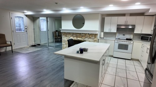 2585 Westhill Way, West Vancouver, BC 