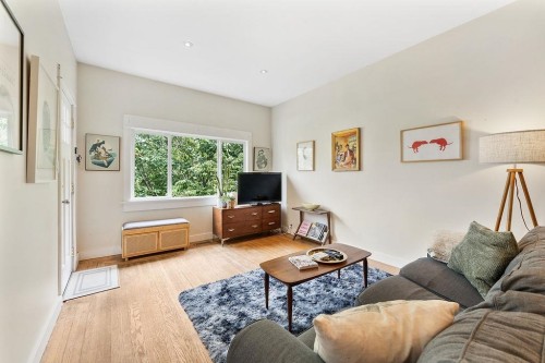 4225 John Street, Vancouver, BC 