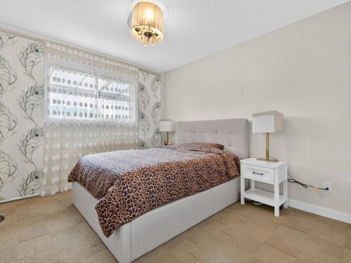 1052 Corona Crescent, Coquitlam, BC 