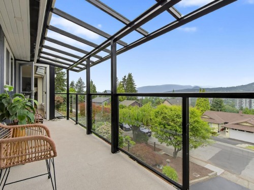 1052 Corona Crescent, Coquitlam, BC 