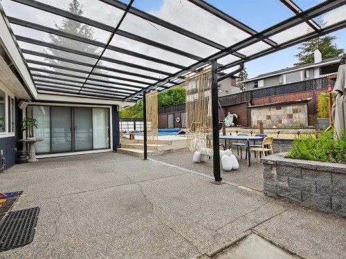 1052 Corona Crescent, Coquitlam, BC 