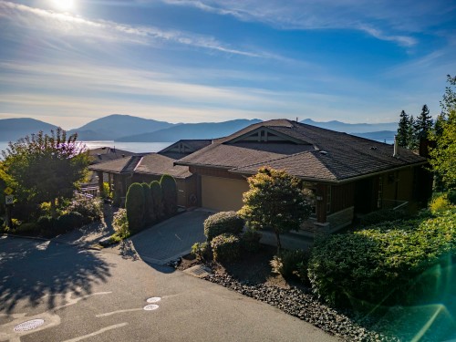 8519 Seascape Drive  West Vancouver, BC V7W 3J7