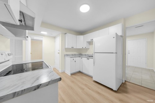 1382 Sutherland Avenue, Port Coquitlam, BC 