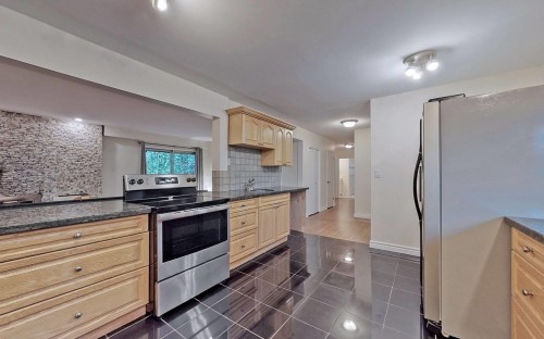 768 Como Lake Avenue, Coquitlam, BC 