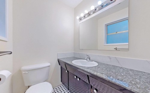 768 Como Lake Avenue, Coquitlam, BC 