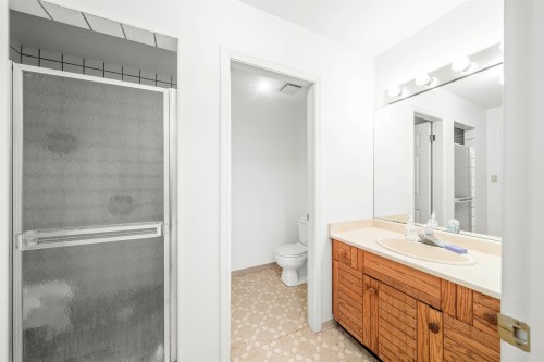 6668 Selkirk Street, Vancouver, BC 