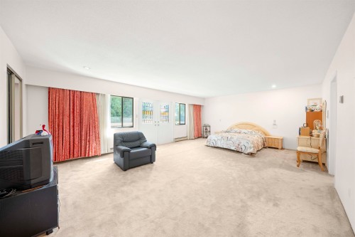 6668 Selkirk Street, Vancouver, BC 