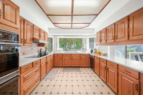 6668 Selkirk Street, Vancouver, BC 