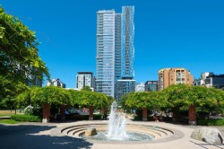 3206-1111 Richards Street  Vancouver, BC V6B 0S3