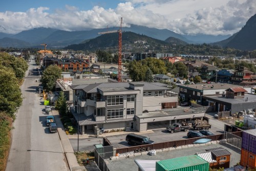 37718 Third Avenue, Squamish, BC 