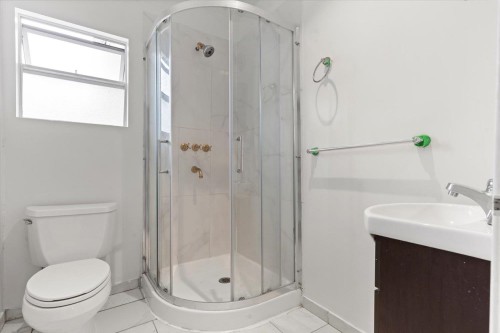 5263 Wales Street, Vancouver, BC 