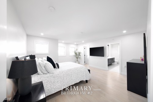 23262 137 Avenue, Maple Ridge, BC 