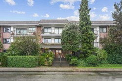 201-444 6th Avenue E Vancouver, BC V5T 1K6