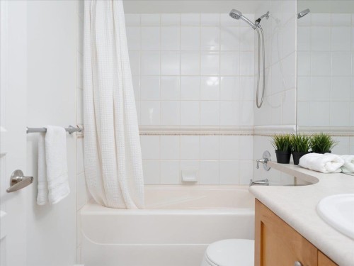 12-288 St. Davids Avenue, North Vancouver, BC 