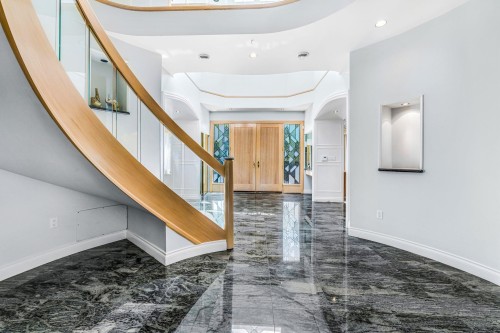 1569 35Th Avenue W, Vancouver, BC 