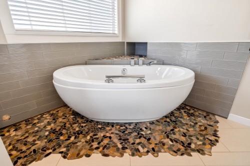 1238 Benneck Way, Port Coquitlam, BC 