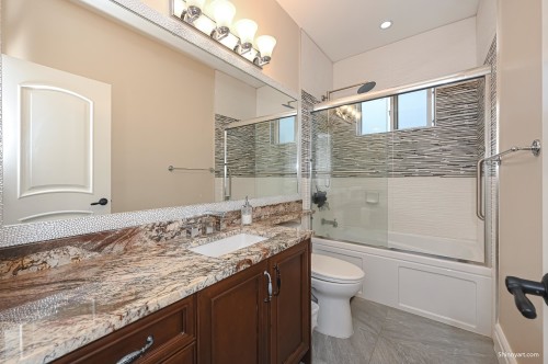 1091 55Th Avenue E, Vancouver, BC 