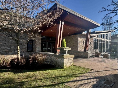 309-3107 Windsor Gate, Coquitlam, BC 