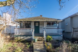 4736 Knight Street  Vancouver, BC V5N 3N2