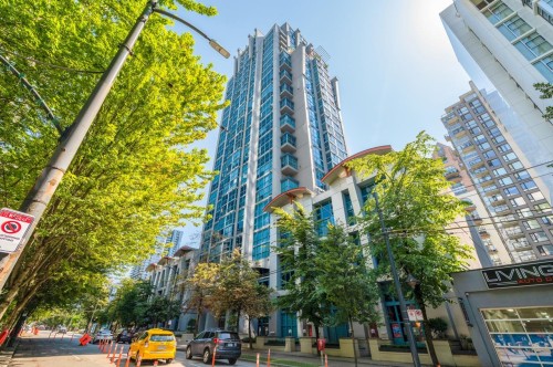 1907-1238 Seymour Street  Vancouver, BC V6B 6J3