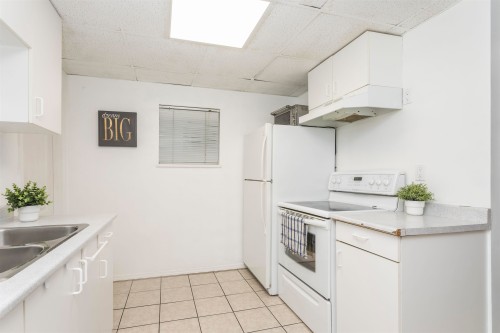 1976 Warwick Avenue, Port Coquitlam, BC 