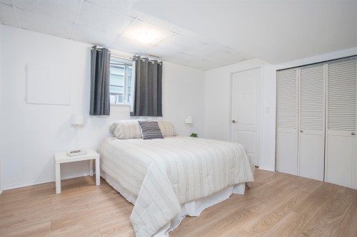 1976 Warwick Avenue, Port Coquitlam, BC 