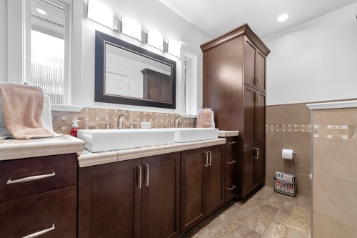 3072 Lazy A Street, Coquitlam, BC 