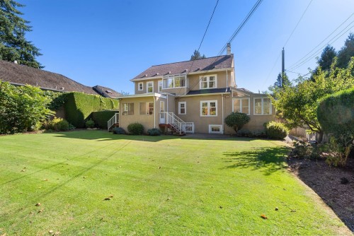 1537 40Th Avenue W, Vancouver, BC 