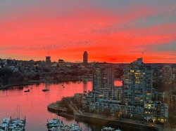 2706-1033 Marinaside Crescent  Vancouver, BC V6Z 3A3