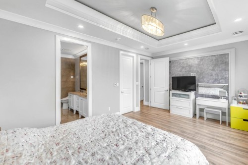 5028 Maple Road, Richmond, BC 