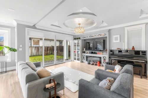 5028 Maple Road, Richmond, BC 