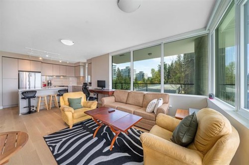 504-8761 University Crescent, Burnaby, BC 
