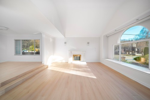 4003 31St Avenue W, Vancouver, BC 