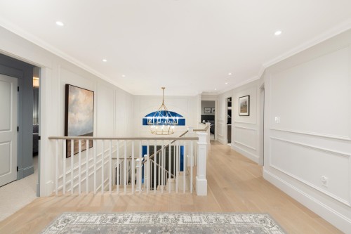 5450 Marine Drive, West Vancouver, BC 