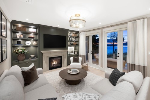 5450 Marine Drive, West Vancouver, BC 