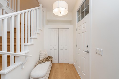 39 Holly Drive, Port Moody, BC 