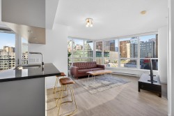 1011-833 Seymour Street  Vancouver, BC V6B 0G4