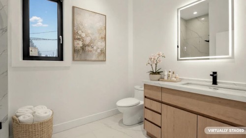 260 65Th Avenue E, Vancouver, BC 