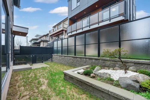 260 65Th Avenue E, Vancouver, BC 