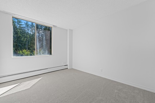 208-2024 Fullerton Avenue, North Vancouver, BC 