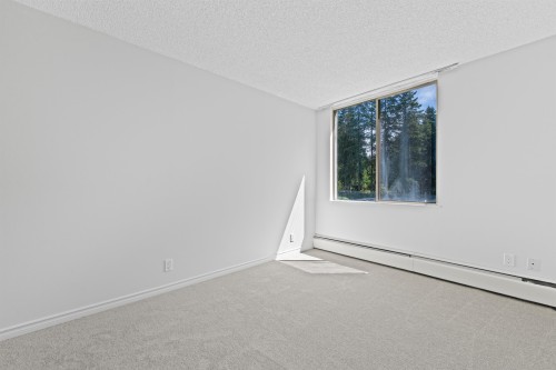 208-2024 Fullerton Avenue, North Vancouver, BC 
