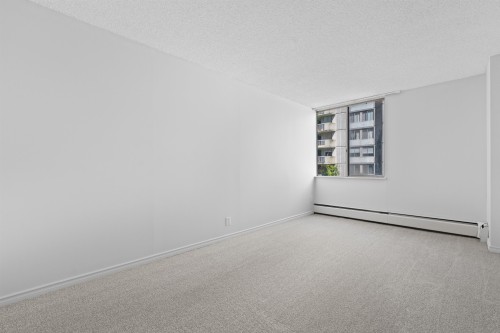 208-2024 Fullerton Avenue, North Vancouver, BC 