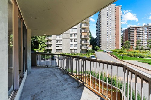 208-2024 Fullerton Avenue, North Vancouver, BC 