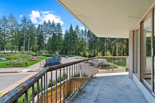 208-2024 Fullerton Avenue, North Vancouver, BC 
