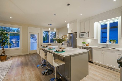 20180 Stanton Avenue, Maple Ridge, BC 